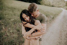 Absolute Couple Goals beim Paarshooting mit Fotografin Martina Feicht, für Lovestorys und Hochzeiten in Passau