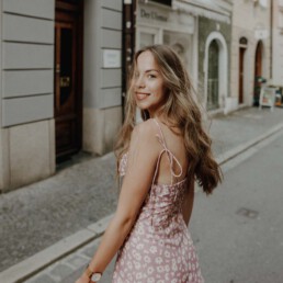 Portraitshooting in der Altstadt von Passau, fotografiert von Martina Feicht Fotografie, Selbstliebe