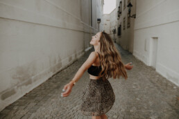 Portraitshooting in der Altstadt von Passau, fotografiert von Martina Feicht Fotografie, Selbstliebe