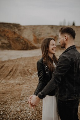 Frühlingsshooting mit dem Paar in Bayern, München fotografiert von Martina Feicht Fotografie