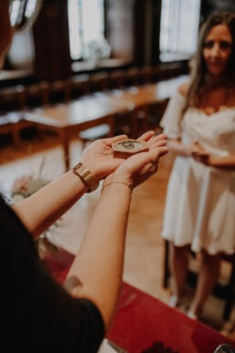 Standesamtliche Trauung im Rathaus Passau fotografiert und begleitet von Martina Feicht Fotografie