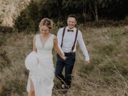 Brautpaarshooting bei der standesamtlichen Trauung in Metten in der Nähe vom Grandsberger Hof bei Deggendorf fotografiert von Martina Feicht Fotografie