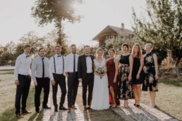 Brautpaarshooting bei der standesamtlichen Trauung in Metten in der Nähe vom Grandsberger Hof bei Deggendorf fotografiert von Martina Feicht Fotografie