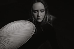 Sinnliches Frauenportrait bei Martina Feicht Fotografie Atelier Passau.